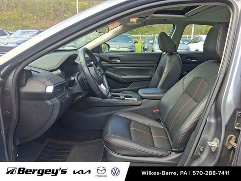 Used 2020 Nissan Altima 2.5 SR w/ Premium Package AWD/4WD image 15