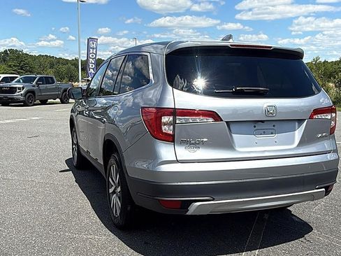 Used 2021 Honda Pilot EX image 9