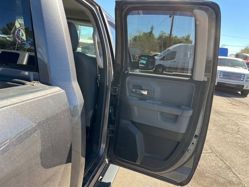 Used 2018 RAM 1500 Big Horn image 16