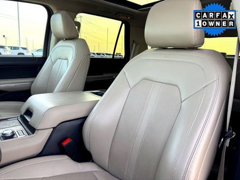 Used 2024 Ford Expedition Limited image 13