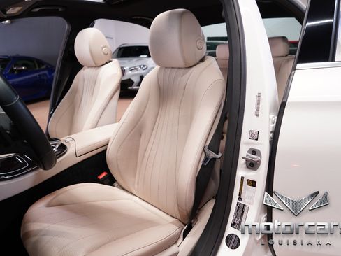 Used 2019 Mercedes-Benz E 450 4MATIC Sedan w/ Premium Package image 28