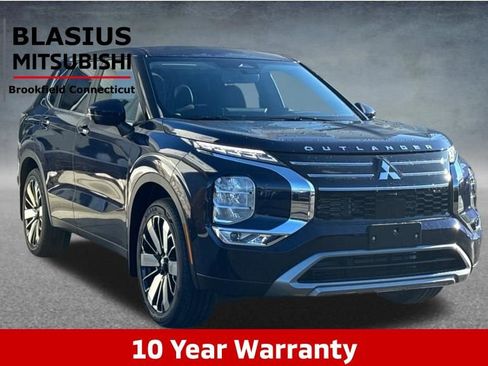 New 2026 Mitsubishi Outlander SE AWD/4WD image 1