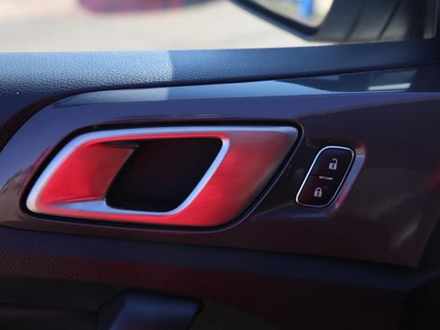 Used 2020 Ford Ranger Lariat w/ Equipment Group 501A Mid image 8