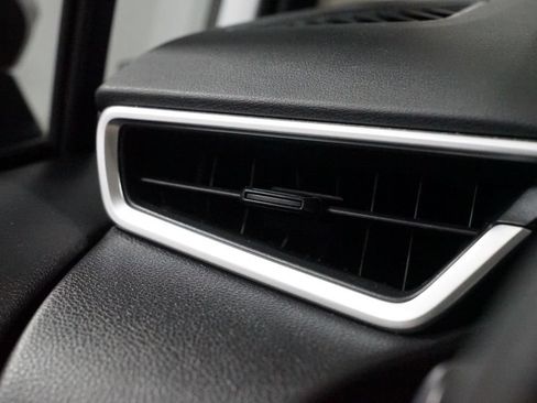 Used 2024 Toyota Corolla LE FWD image 23