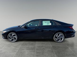 New 2025 Hyundai Elantra Sport video 2