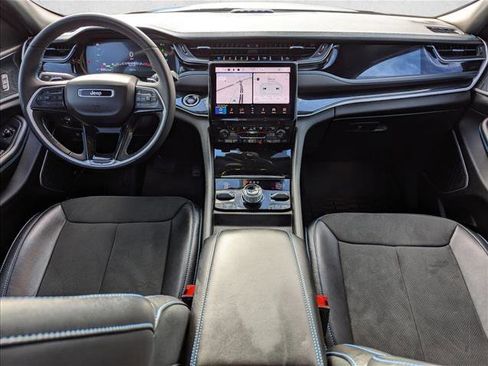 Used 2024 Jeep Grand Cherokee Trailhawk w/ Advanced Protech Group II image 17