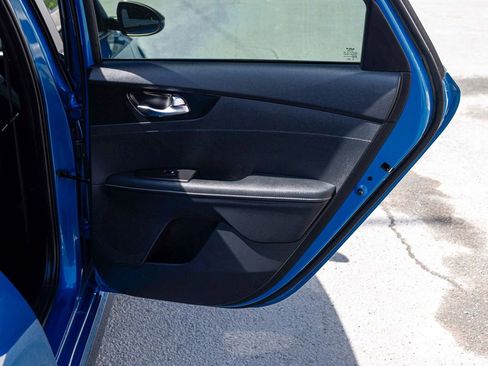 Used 2022 Kia Forte GT-Line w/ GT-Line Technology Package FWD image 15