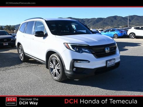 Certified 2022 Honda Pilot Sport image 3