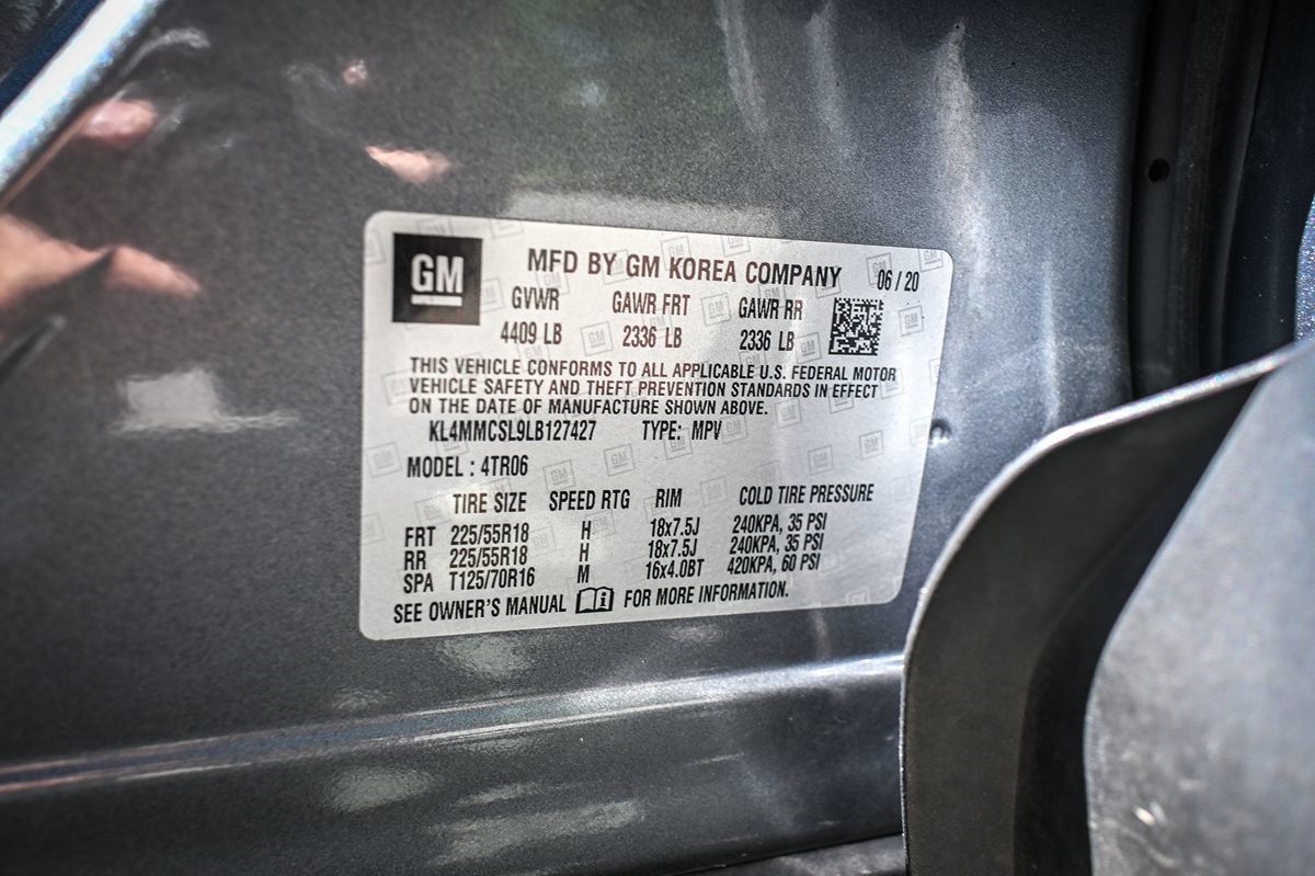 Used 2020 Buick Encore GX Preferred w/ Cold Weather Comfort Package AWD/4WD image 20