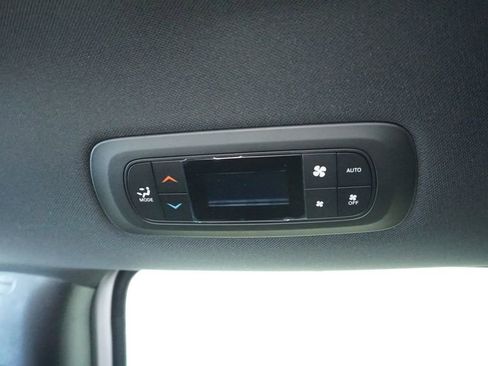 New 2026 Chrysler Voyager LX image 26