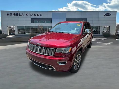 Used 2017 Jeep Grand Cherokee Overland AWD/4WD image 7