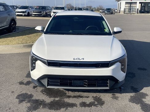 Certified 2025 Kia K4 EX image 2