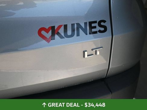 Used 2024 Chevrolet Traverse LT AWD/4WD image 25