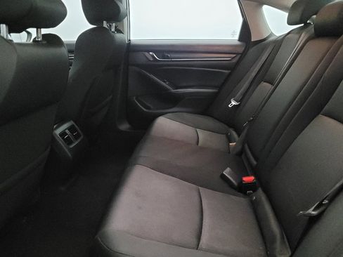 Used 2018 Honda Accord EX image 18