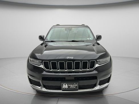 Used 2023 Jeep Grand Cherokee L Limited AWD/4WD image 2