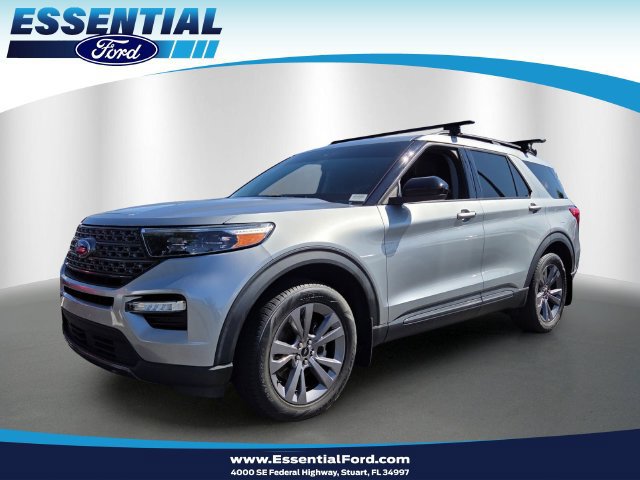 Used 2023 Ford Explorer XLT w/ Equipment Group 202A RWD image 1