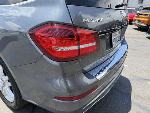 Used 2019 Mercedes-Benz GLS 450 4MATIC w/ Premium 1 Package image 17