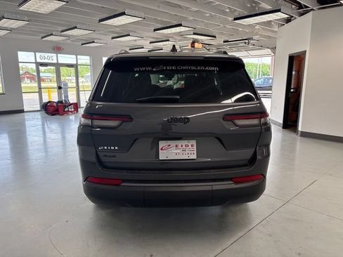 New 2026 Jeep Grand Cherokee L Limited AWD/4WD image 6