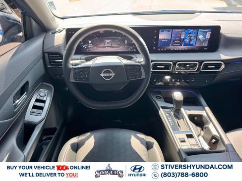 Used 2026 Nissan Sentra SR w/ SR Premium Package FWD image 2