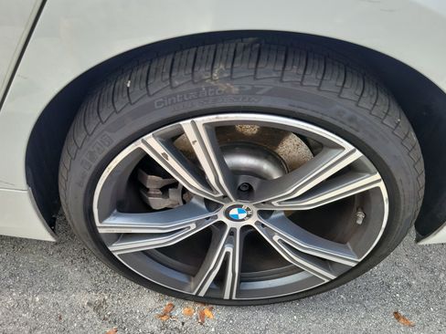 Certified 2024 BMW 330i Sedan w/ Convenience Package image 8