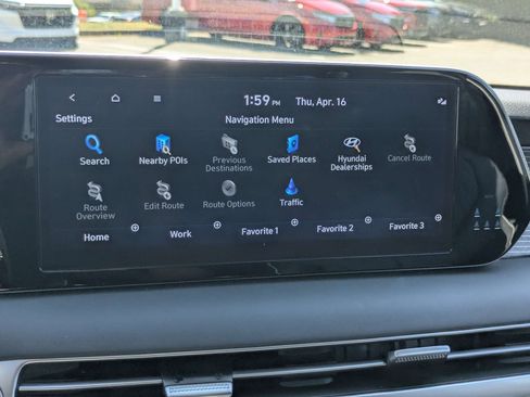 Used 2024 Hyundai Palisade Limited FWD image 30