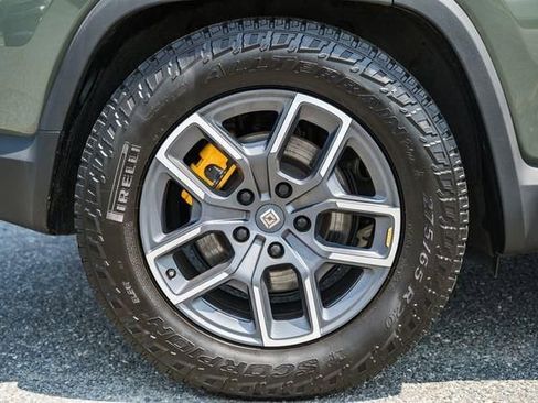 Used 2023 Rivian R1S Launch Edition image 37