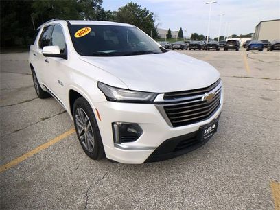 Used 2022 Chevrolet Traverse High Country