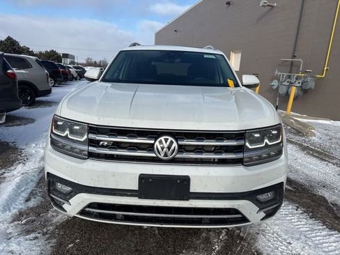 Used 2018 Volkswagen Atlas SEL w/ R-Line Package image 7