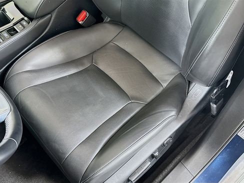 Used 2024 Honda Accord Touring image 19