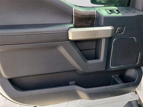 Used 2022 Ford F250 Lariat w/ Lariat Ultimate Package image 15