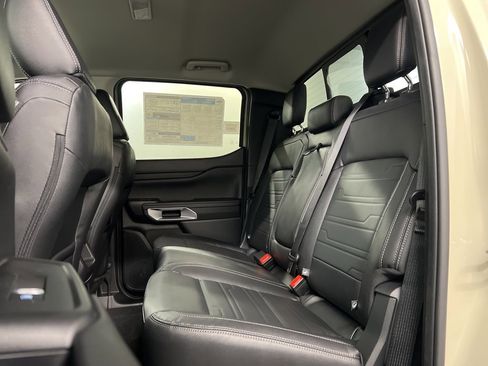 New 2025 Ford Ranger Lariat w/ Convenience Package image 30