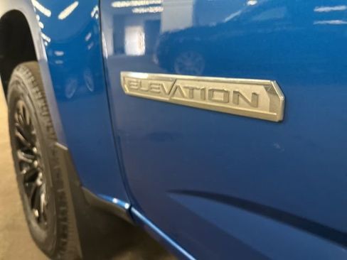 Used 2022 GMC Canyon Elevation image 20