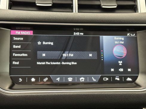 Used 2017 Land Rover Range Rover Sport Supercharged AWD/4WD image 16