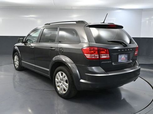 Used 2018 Dodge Journey SE image 7