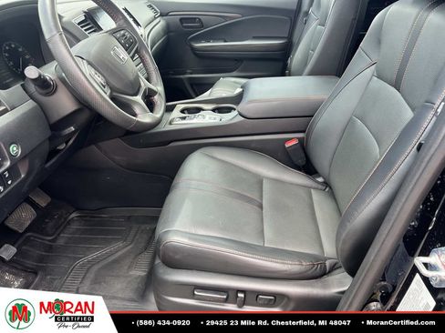 Used 2025 Honda Ridgeline TrailSport image 16