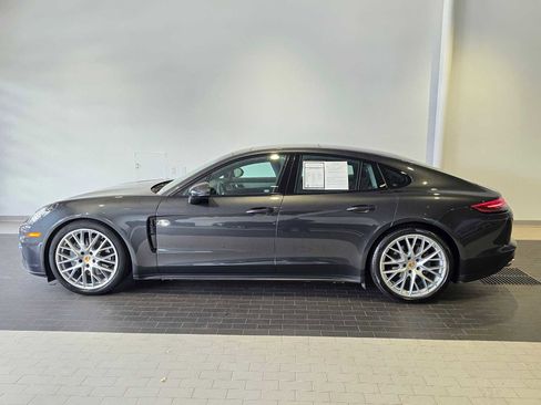 Used 2018 Porsche Panamera 4S AWD/4WD image 2