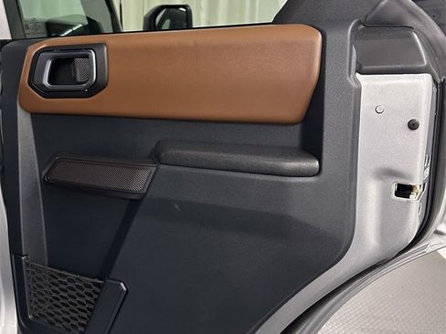 Used 2024 Ford Bronco Outer Banks image 31