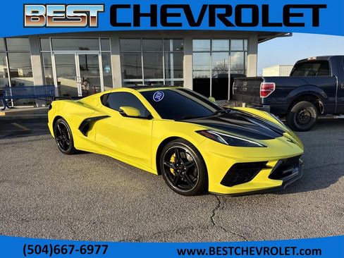 Used 2020 Chevrolet Corvette Stingray Premium Cpe w/ 3LT Preferred Equipment Group image 1