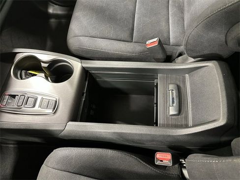 Used 2022 Honda Pilot Sport image 38