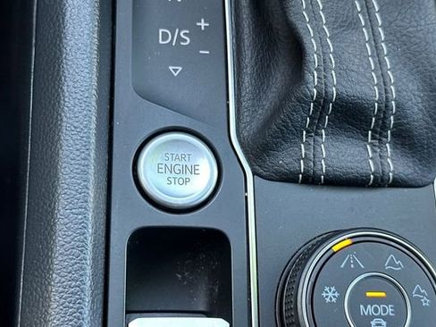 Used 2022 Volkswagen Atlas SEL image 27