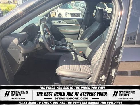 Used 2025 Ford Explorer ST-Line AWD/4WD image 15