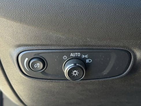 Certified 2024 Chevrolet Equinox LS w/ LS Convenience Package image 25