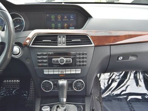 Used 2012 Mercedes-Benz C 63 AMG Coupe image 28