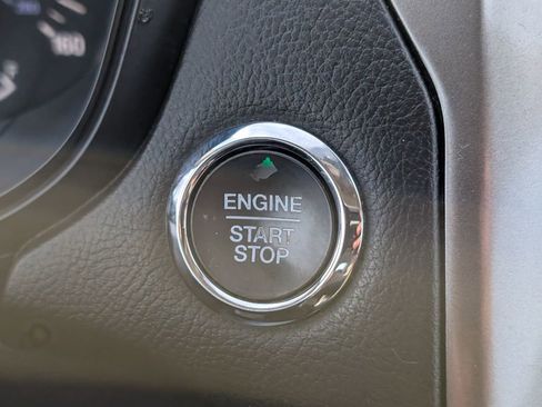 Used 2019 Ford Fusion S image 16