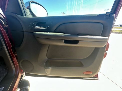 Used 2008 Chevrolet Avalanche LT image 35