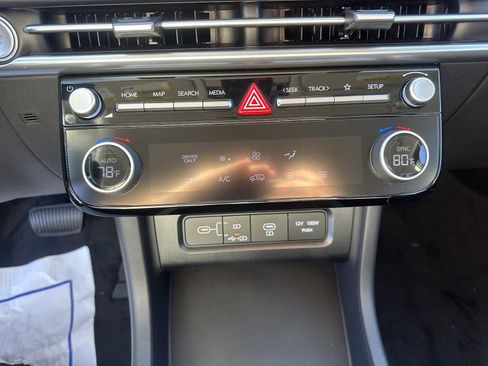 New 2026 Hyundai Tucson Blue SE image 15