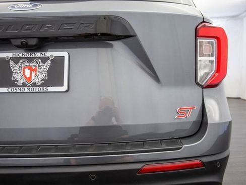 Used 2022 Ford Explorer ST image 41