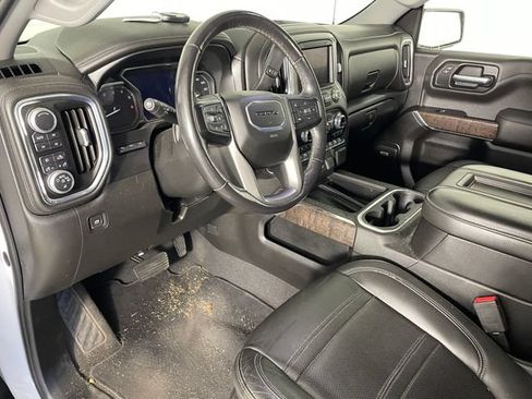 Certified 2019 GMC Sierra 1500 Denali w/ Denali Ultimate Package AWD/4WD image 3