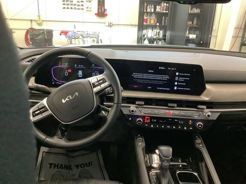 Certified 2024 Kia Telluride EX X-Line AWD/4WD image 7