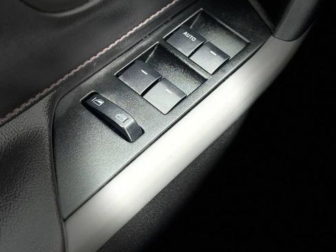 Used 2013 Ford Edge SEL FWD image 33